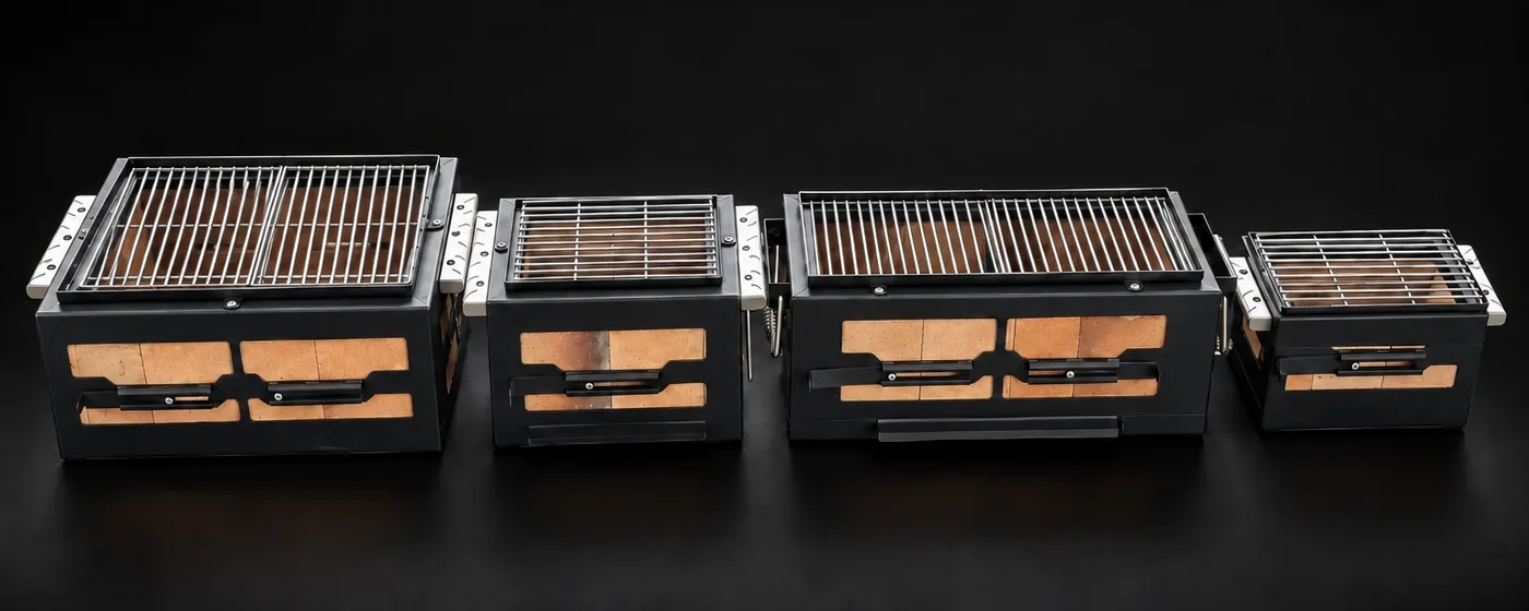 Bốn cỡ lò Yakitori nhìn từ trên, thấy lòng gạch và vỉ nướng từng chiếc